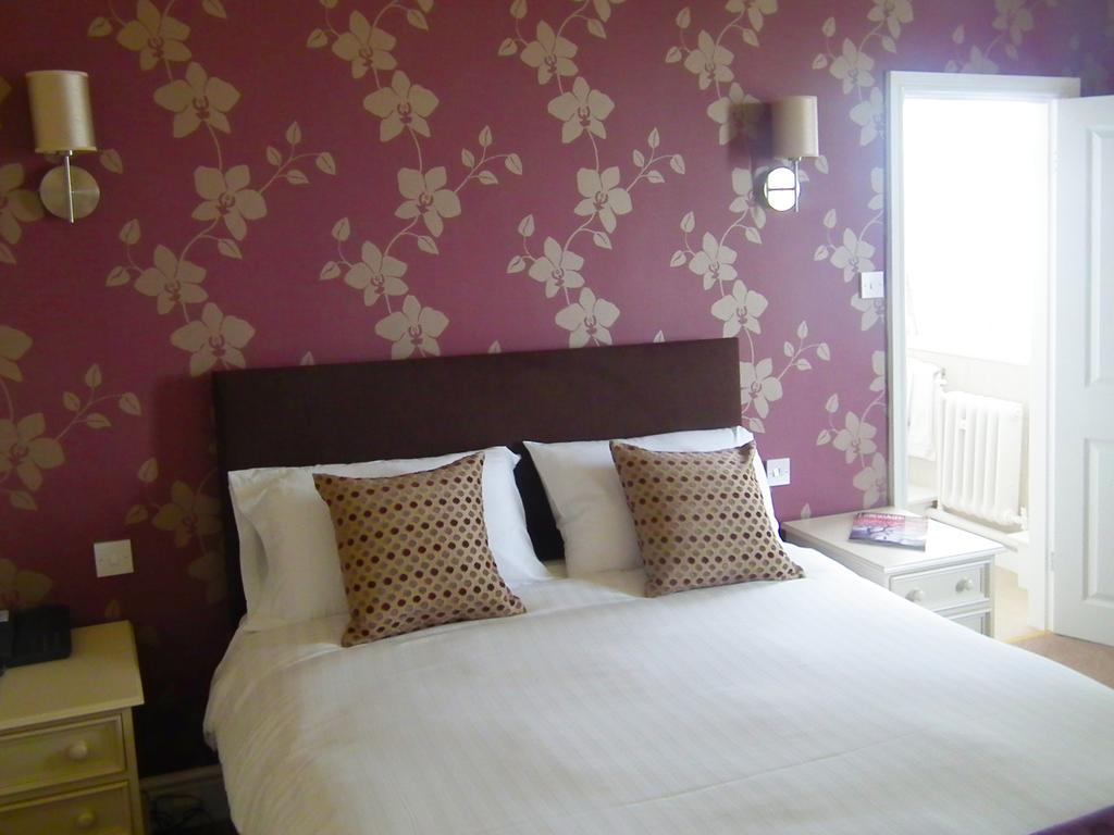 The North Euston Hotel Флийтуд Екстериор снимка